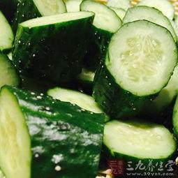 夏季吃瓜的方法,瓜果飘香，清凉一夏的吃瓜攻略