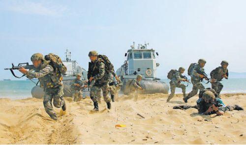 军人可以吃瓜吗,军人也能享受的“甜蜜瓜果时刻”