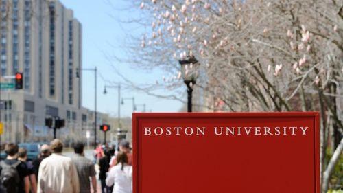 吉首大学有瓜吃么,瓜果飘香，共享美好时光