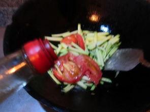 黑皮吃瓜郎,揭秘娱乐圈幕后风云