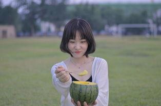 吃瓜少女妞妞